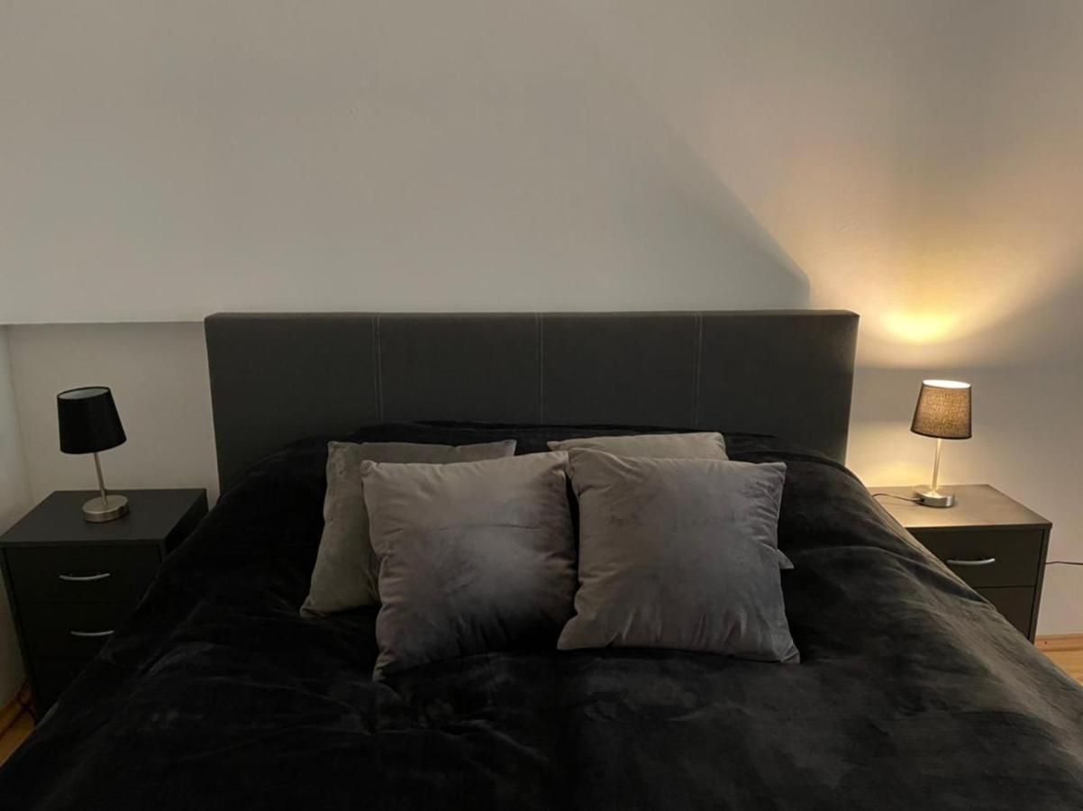 וינה Designer Apartment, 5 Min To City Center מראה חיצוני תמונה