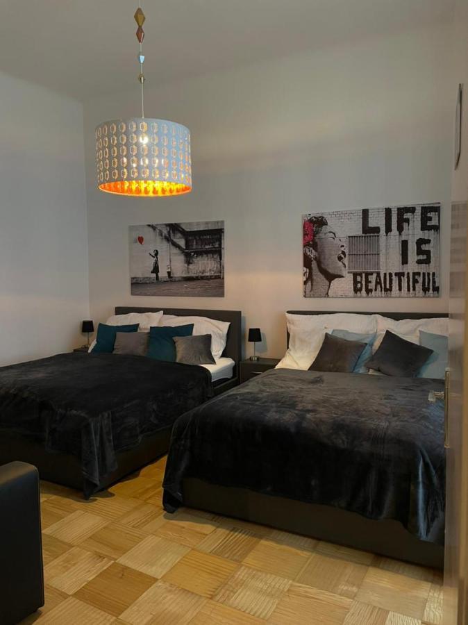 וינה Designer Apartment, 5 Min To City Center מראה חיצוני תמונה