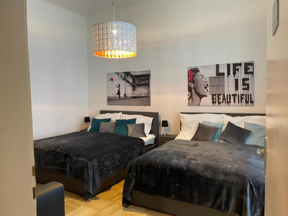 וינה Designer Apartment, 5 Min To City Center מראה חיצוני תמונה