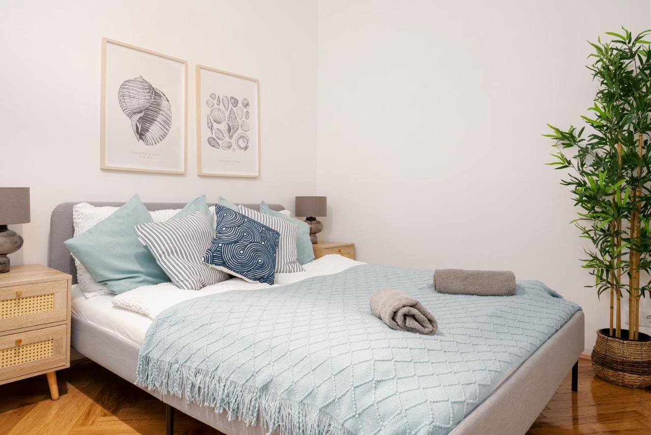 וינה Designer Apartment, 5 Min To City Center מראה חיצוני תמונה
